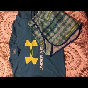 Under armour tee and shorts large
